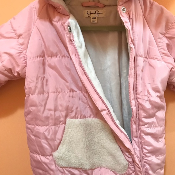 Baby snowsuit bunting NWOT - Picture 4 of 8